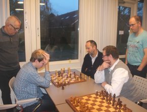 Etien in opperste concentratie